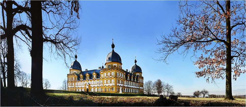 Morgensonne auf Schloss Seehof