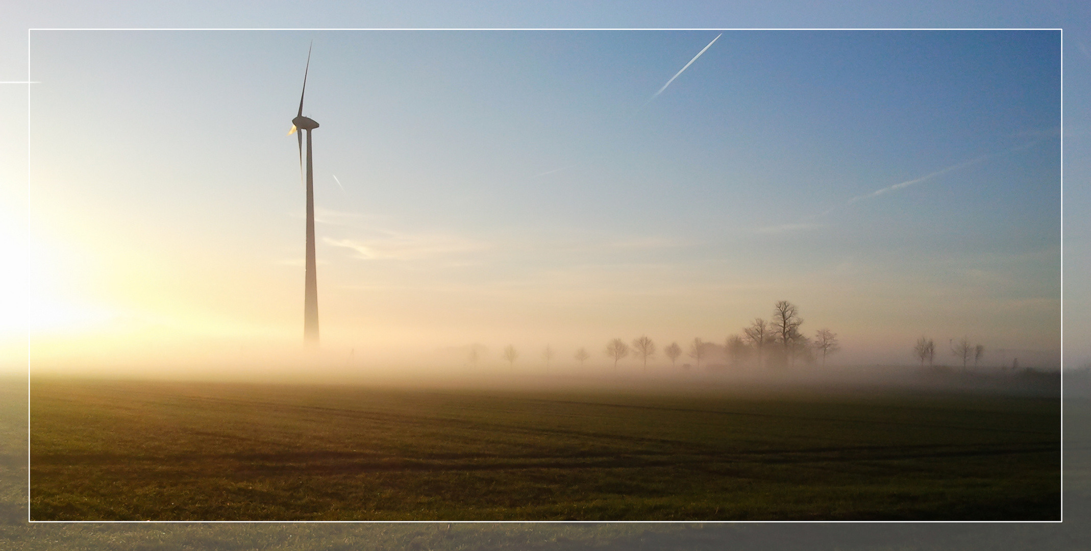 Morgensonne flutet die Landschaft