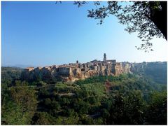 Morgensonne in Pitigliano