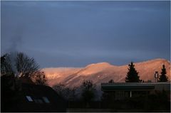 Morgensonne über dem Jura