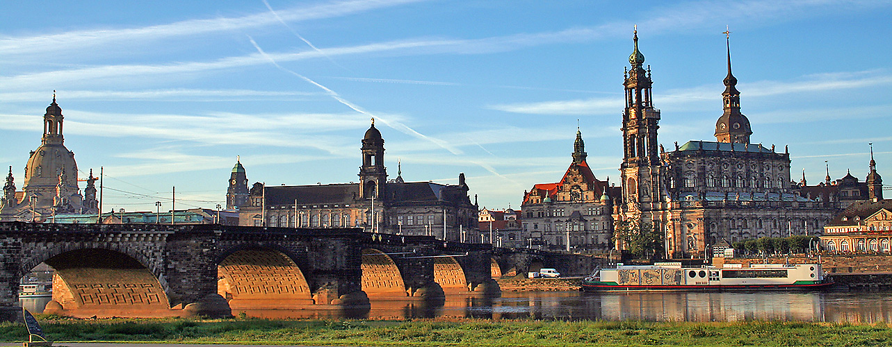 Morgensonne unter der Augustusbrücke