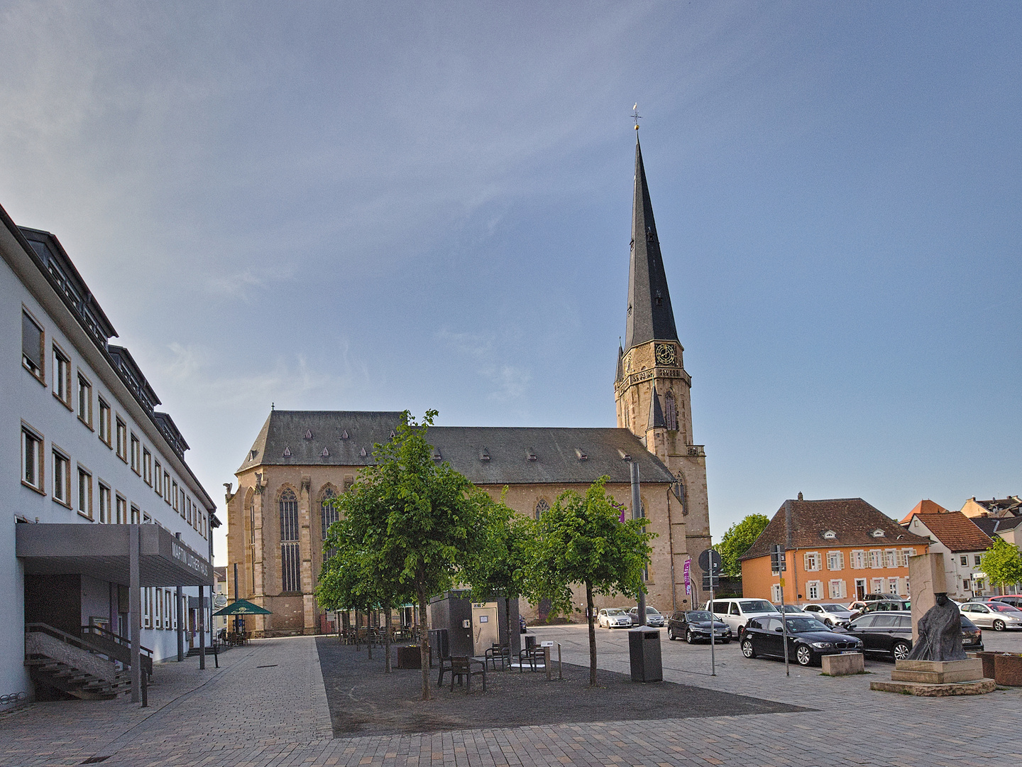 Morgenspaziergang am 1. Mai durch die Alzeyer Innenstadt