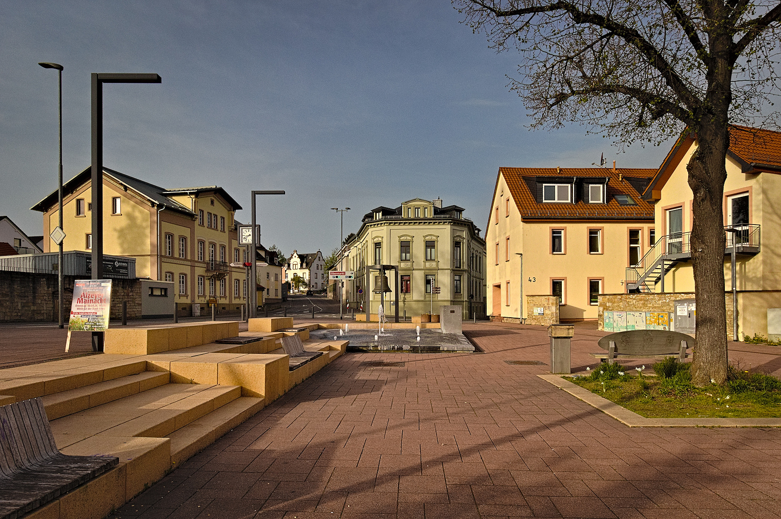 Morgenspaziergang in Alzey am Anfang des Frühlings