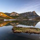 Morgenstille am Bergsee