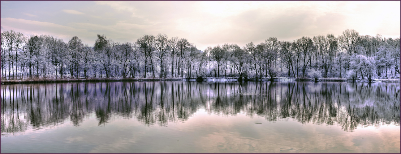 Morgenstille am See.