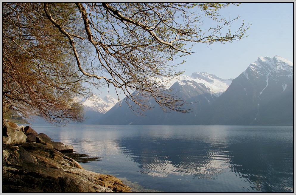 Morgenstimmung am Hjørundfjord - Morning mood at the Hjørundfjord