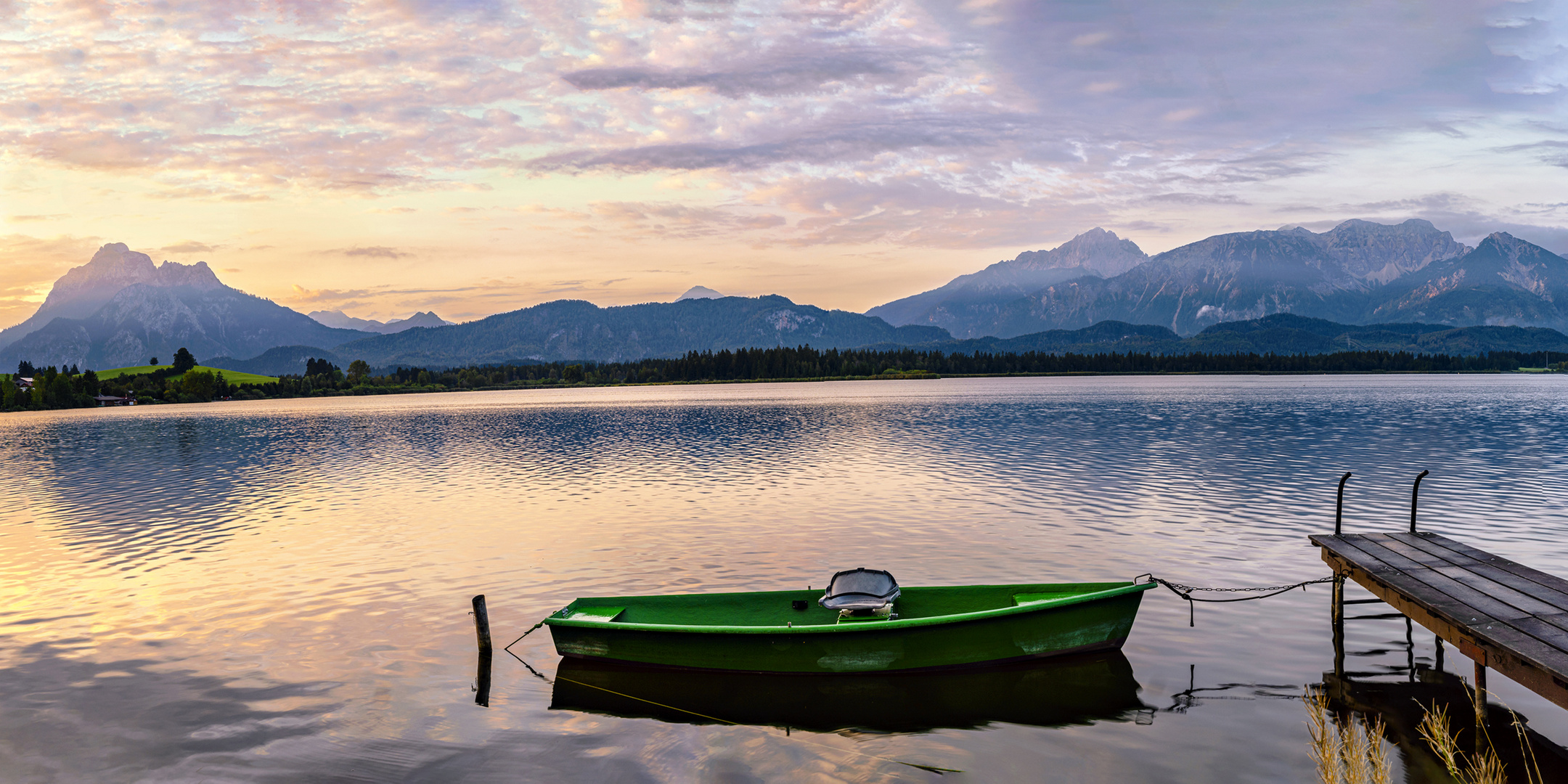 Morgenstimmung am Hopfensee. Panorama