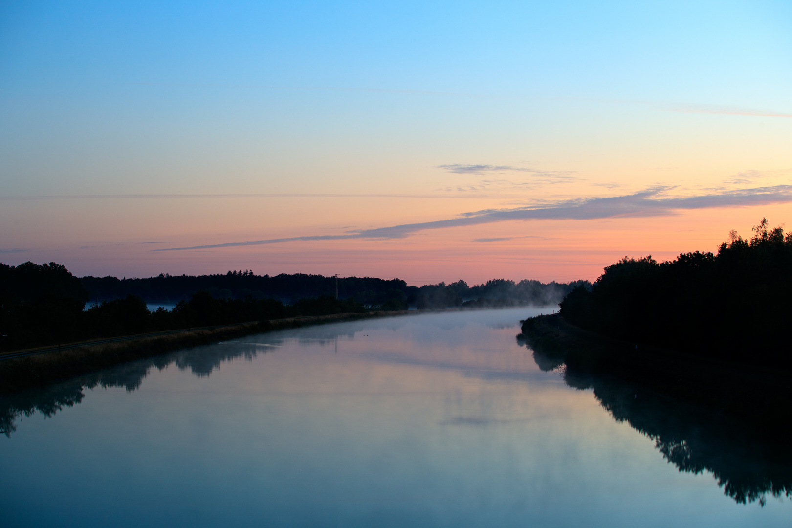 Morgenstimmung am Kanal