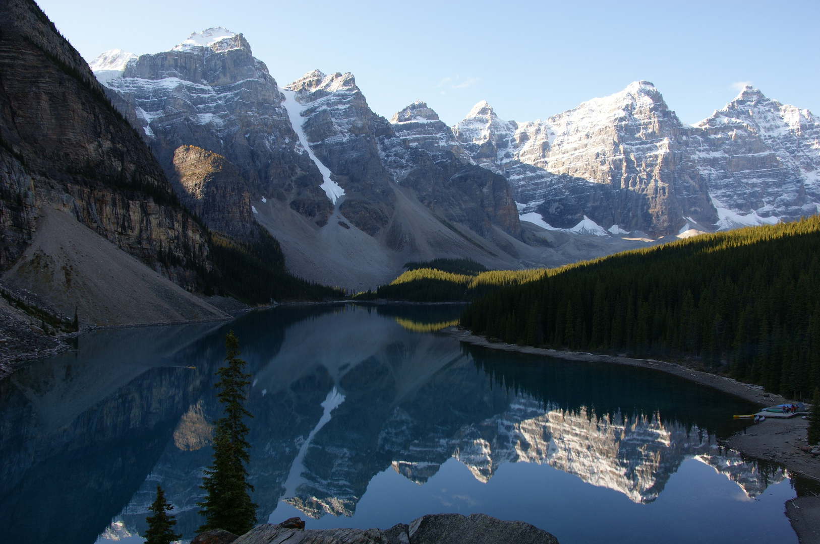 Morgenstimmung am Moraine Lake