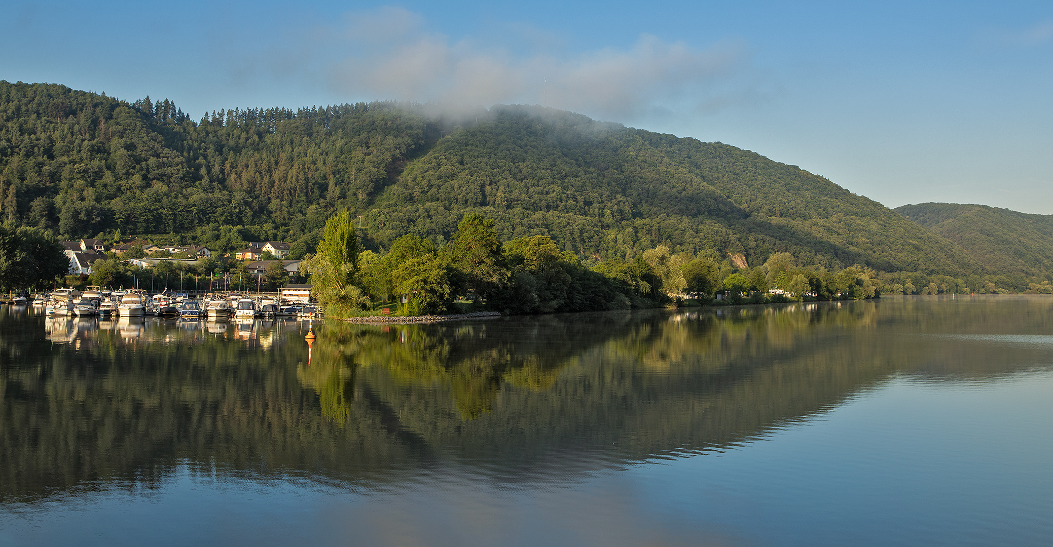 Morgenstimmung an der Mosel 067(YachthafenTreis)