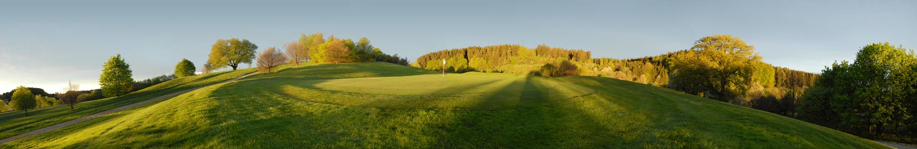 Morgenstimmung auf dem Golfplatz