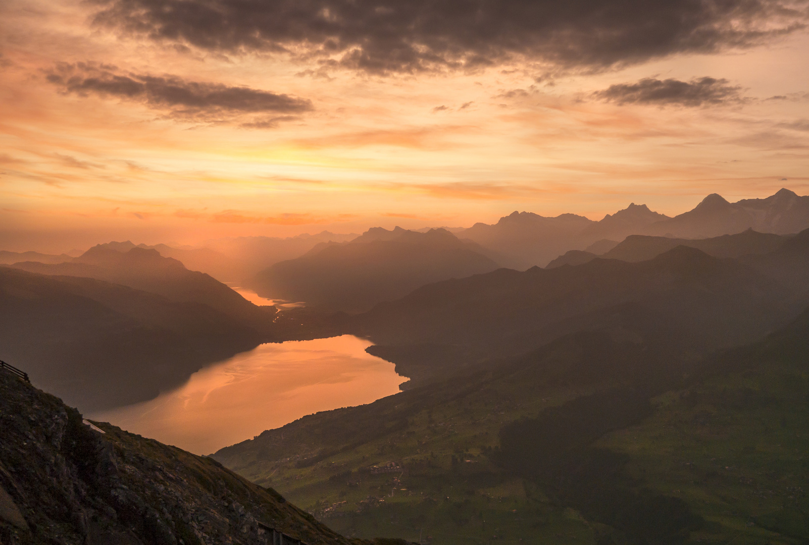 Morgenstimmung auf dem Niesen