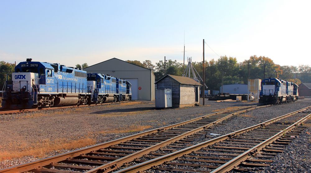 Morgenstimmung auf dem Yard der Appalachian Railway, Buckhannon, WV, USA