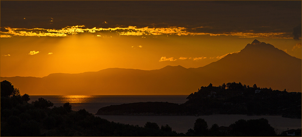 Morgenstimmung auf Sithonia, Blick zum Berg Athos