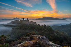 Morgenstimmung im Dahner Felsenland