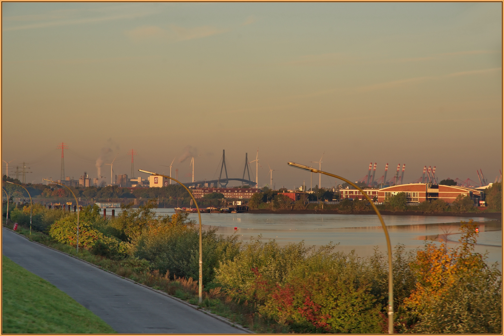 Morgenstimmung im Hafen