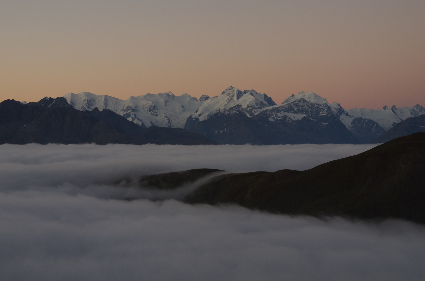 Morgenstimmung von der Es-cha Hütte