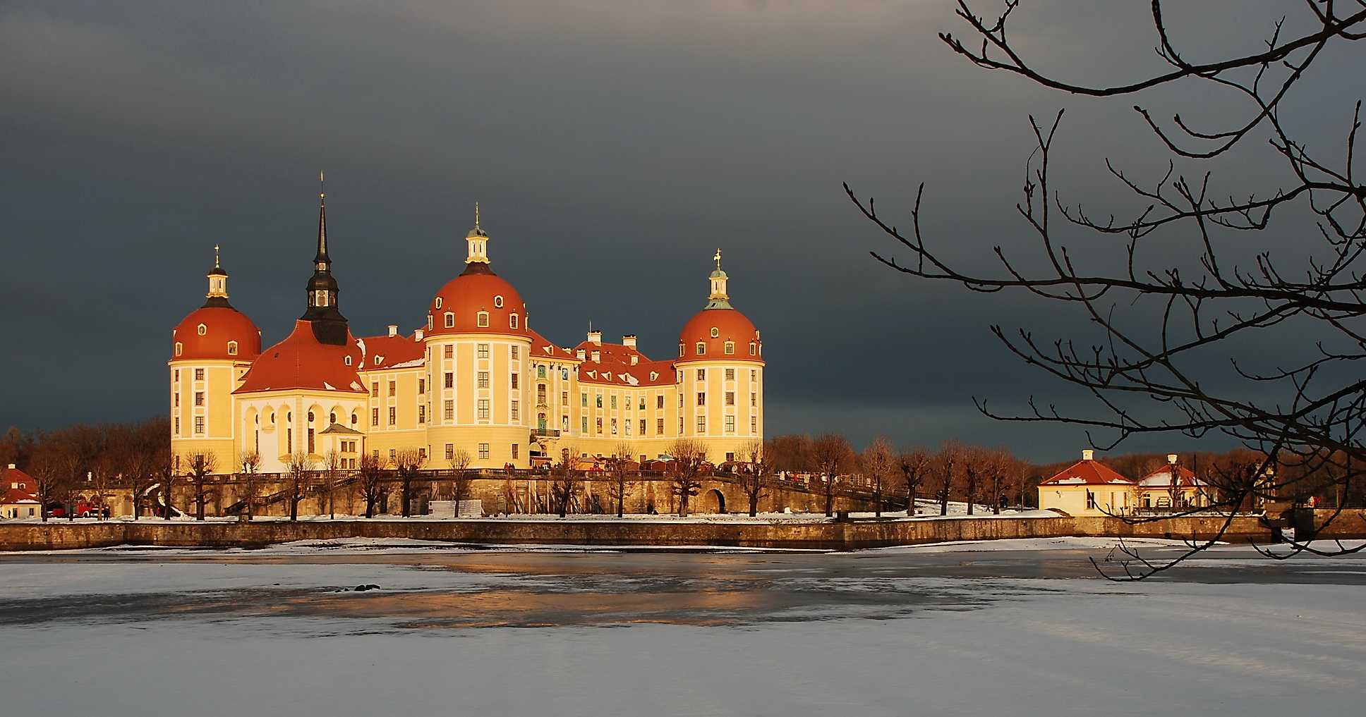 Moritzburg im letzten Licht