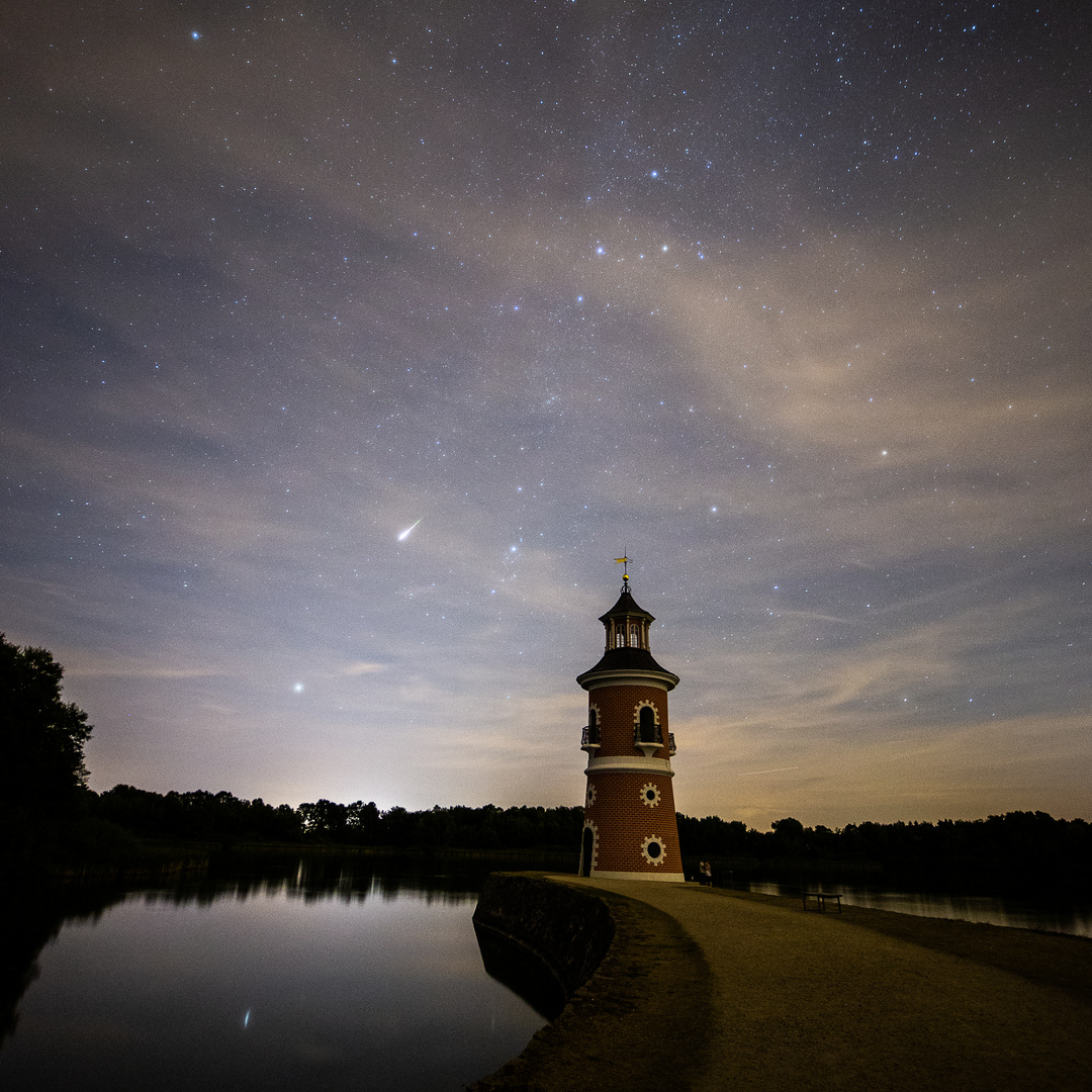 Moritzburger LIghthouse under Shooting Star