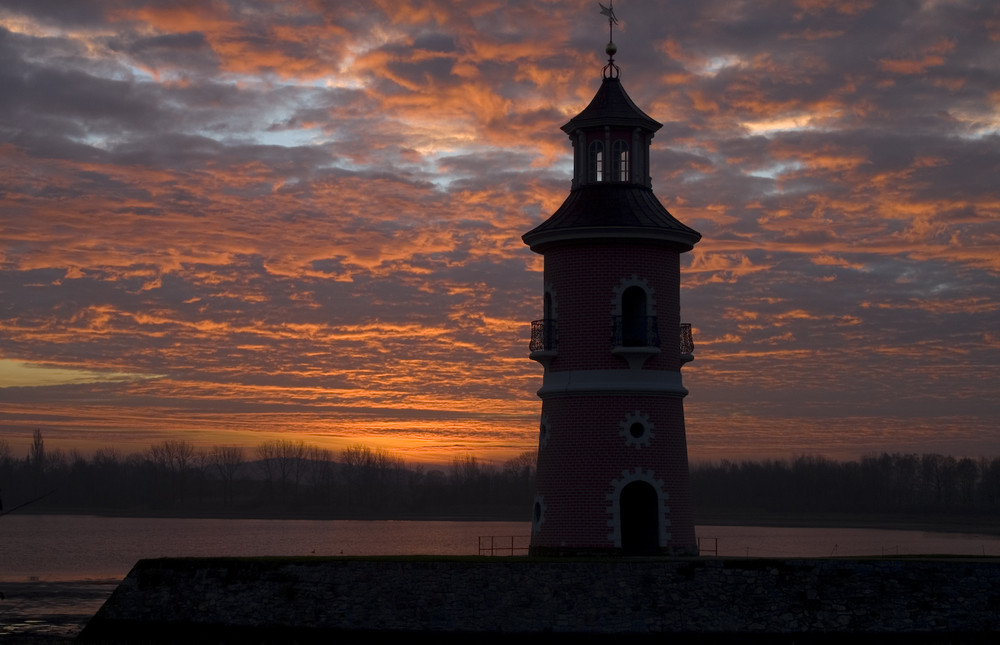 Moritzburg/Sa. - Mole und Leuchtturm in der Nähe des Fasanenschlösschens