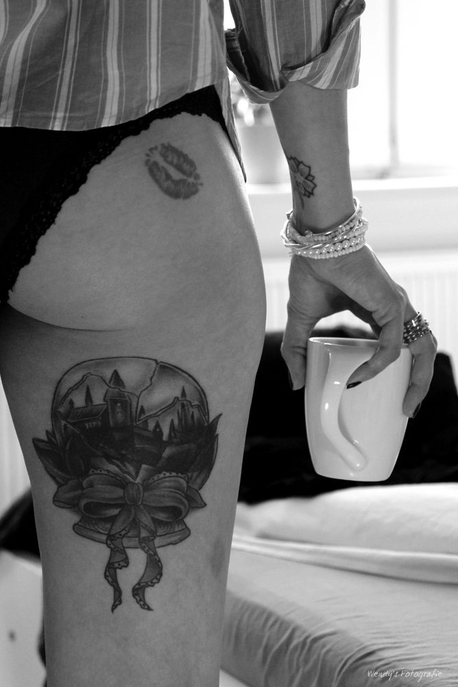 &hellip;Morning Coffee&hellip; Foto &amp; Bild indoor, tattoo, po Bilder auf