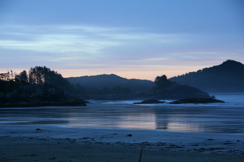 Morning dust at Chesterman Beach