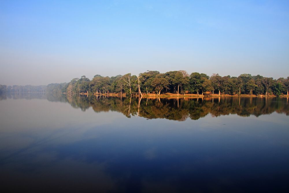 morning fog angkor