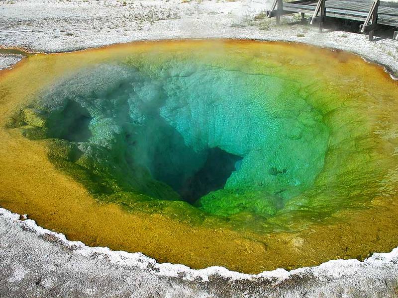 Morning Glory Pool