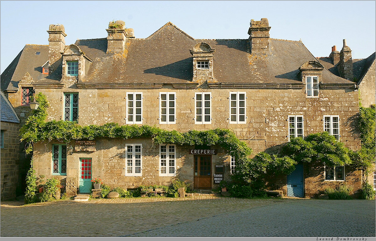 Morning in Locronan