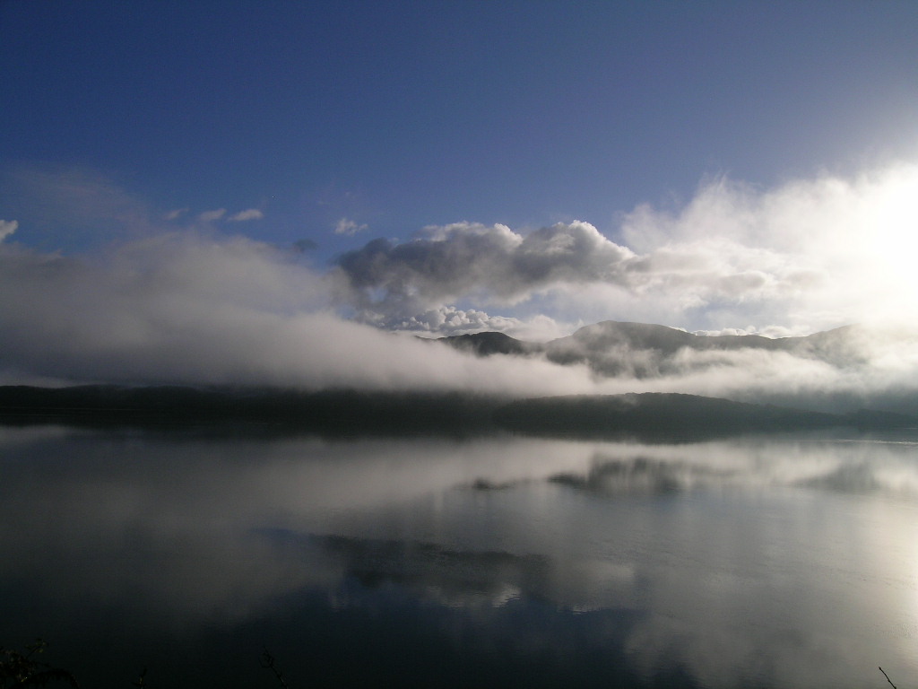 Morning mist near Barmouth (Wales / Cymru)