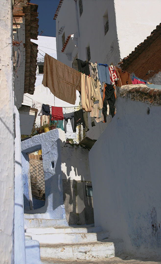 MOROCCO-CHEFCHAOUEN-JOUR DE LESSIVE