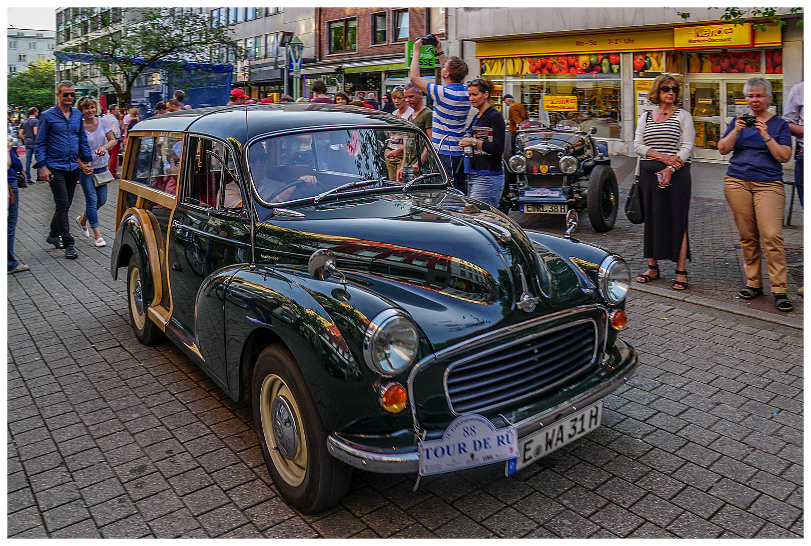 Morris Minor Traveller