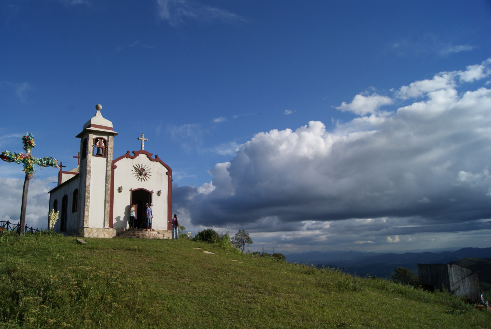 Morro redondo - Bonfim Church