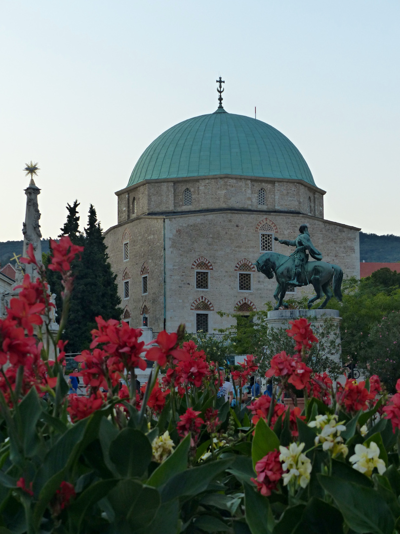 Moschee Gazi Khassim in Pecs