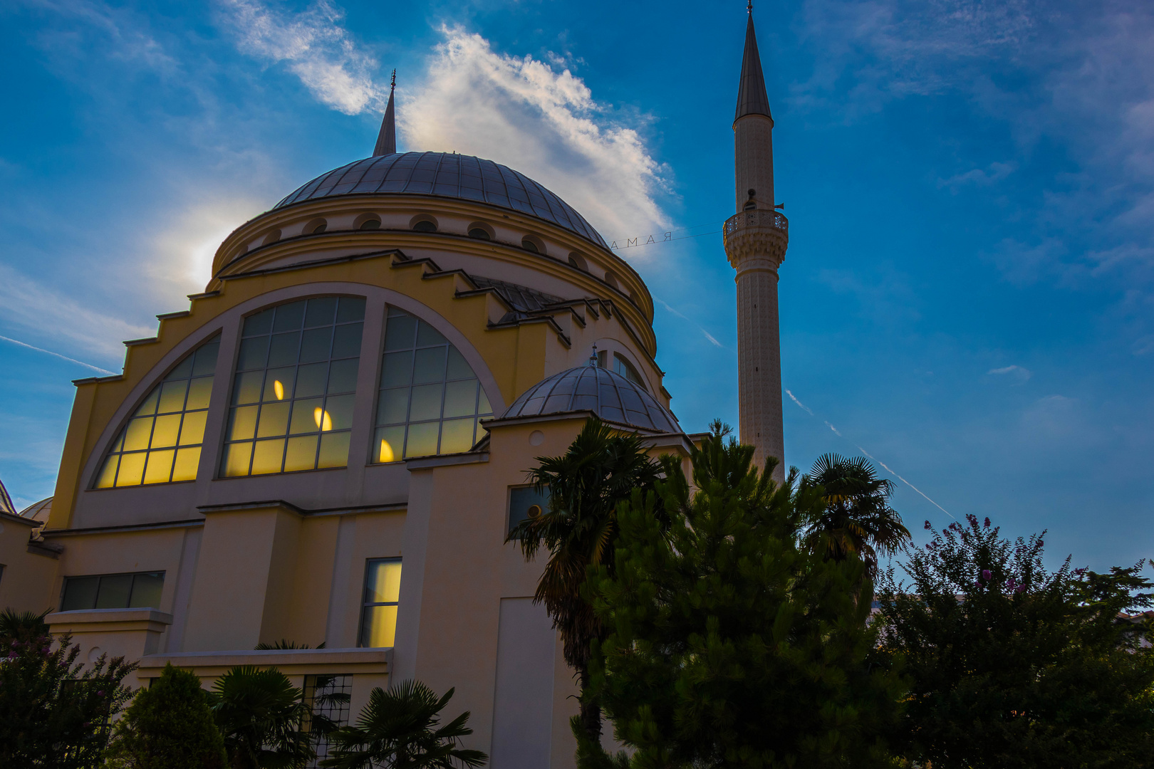 Moschee im Abendlicht