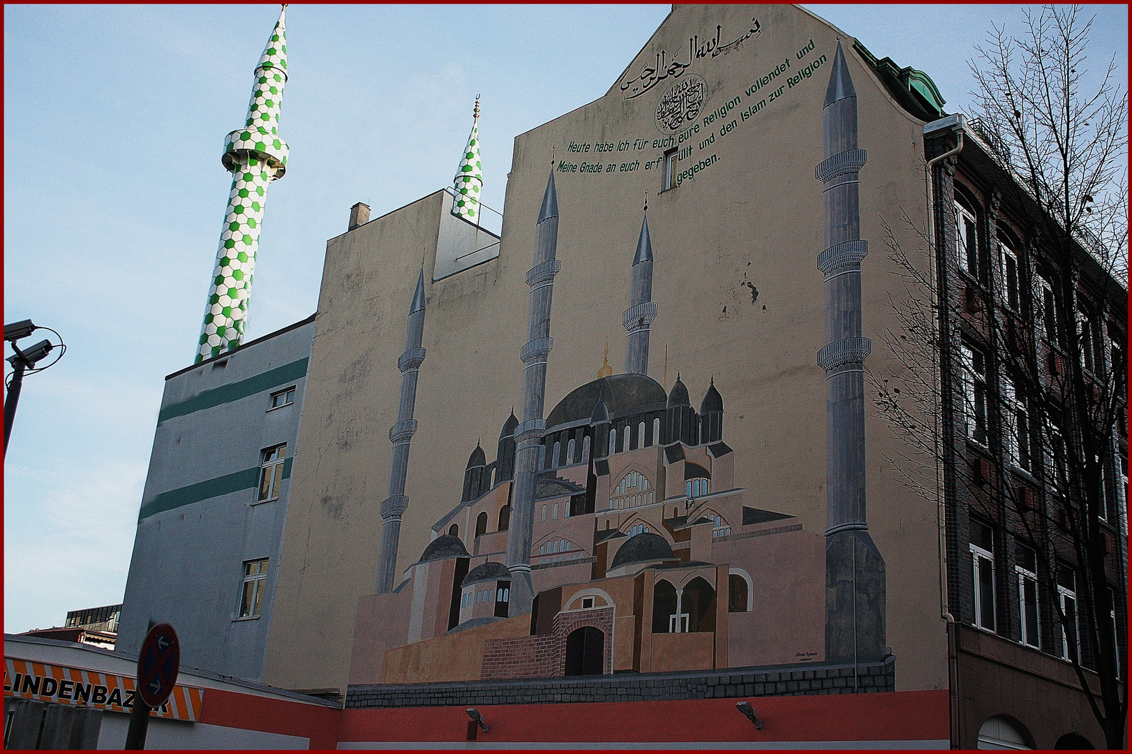 Moschee in Hamburg mitten im Geschehen in der Lindenstraße