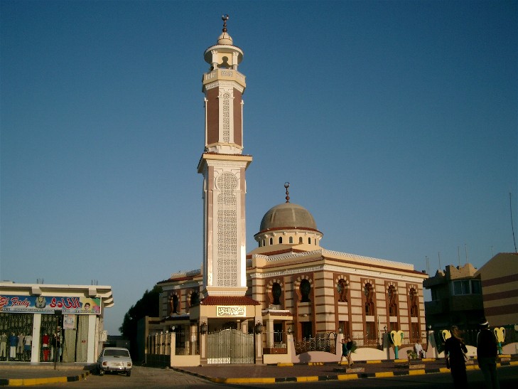 Moschee in Hurghada im Hotelviertel