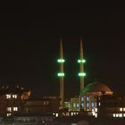 Moschee vor dem Freitag bei Nacht