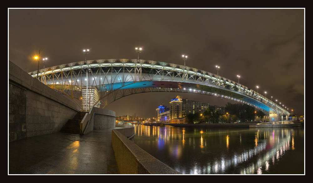 Moscow at night. 2007 (Patriarch bridge)