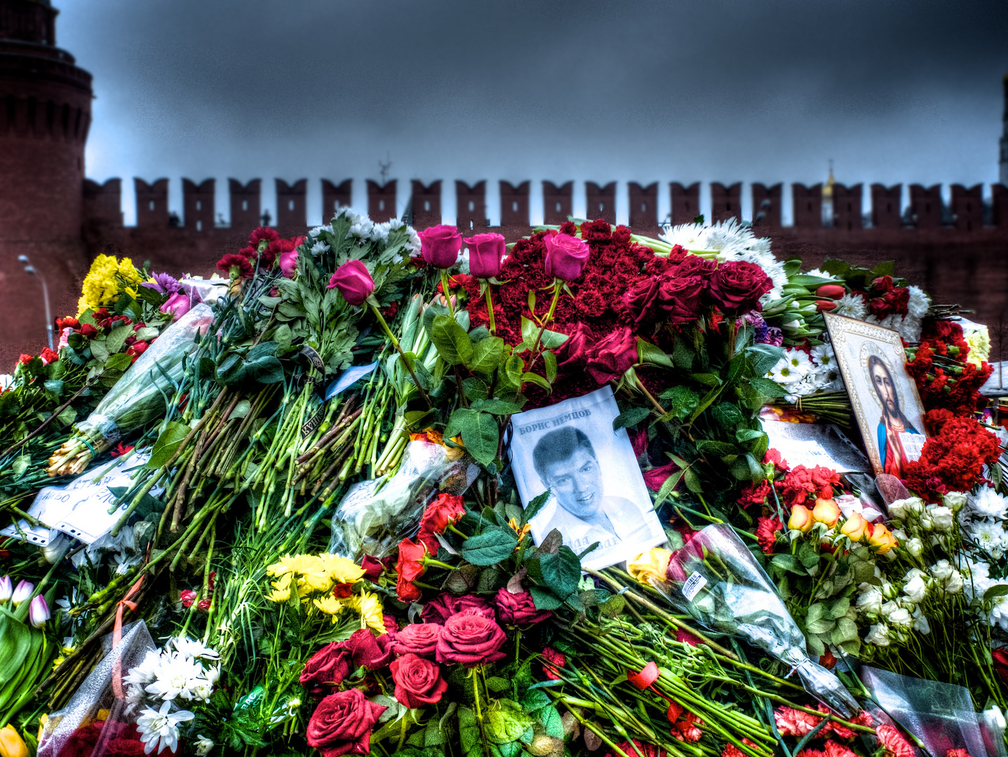 Moscow mourns V