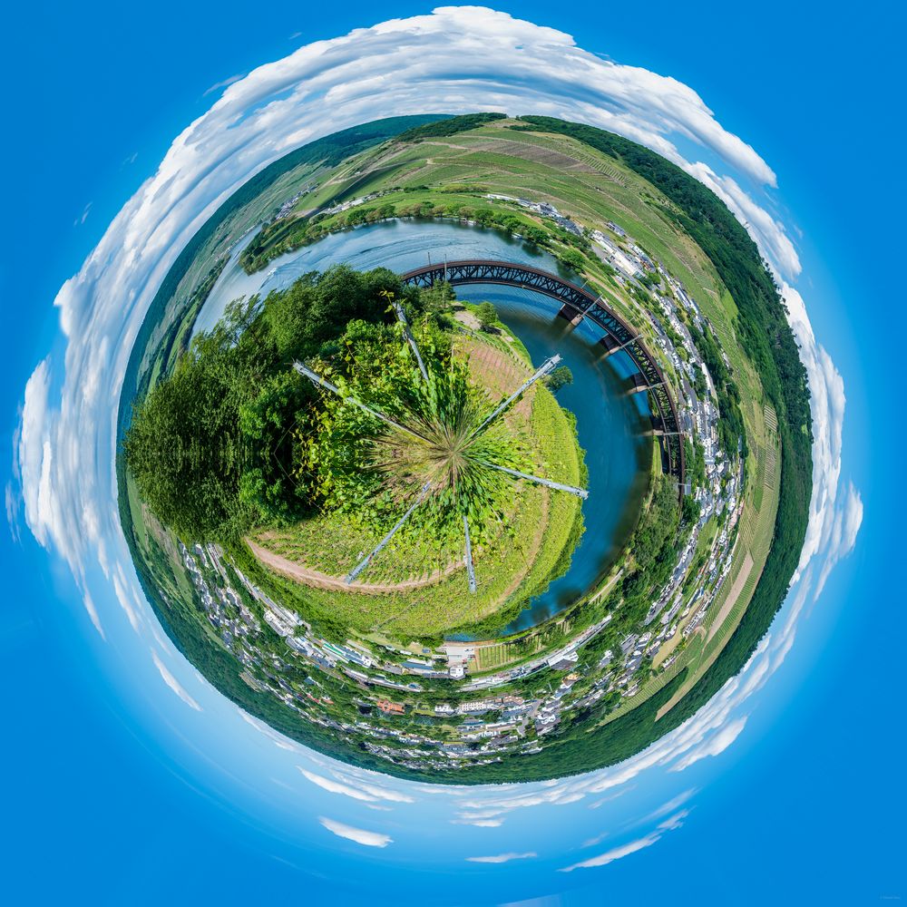 Mosel bei Bullay - Little Planet (1f)