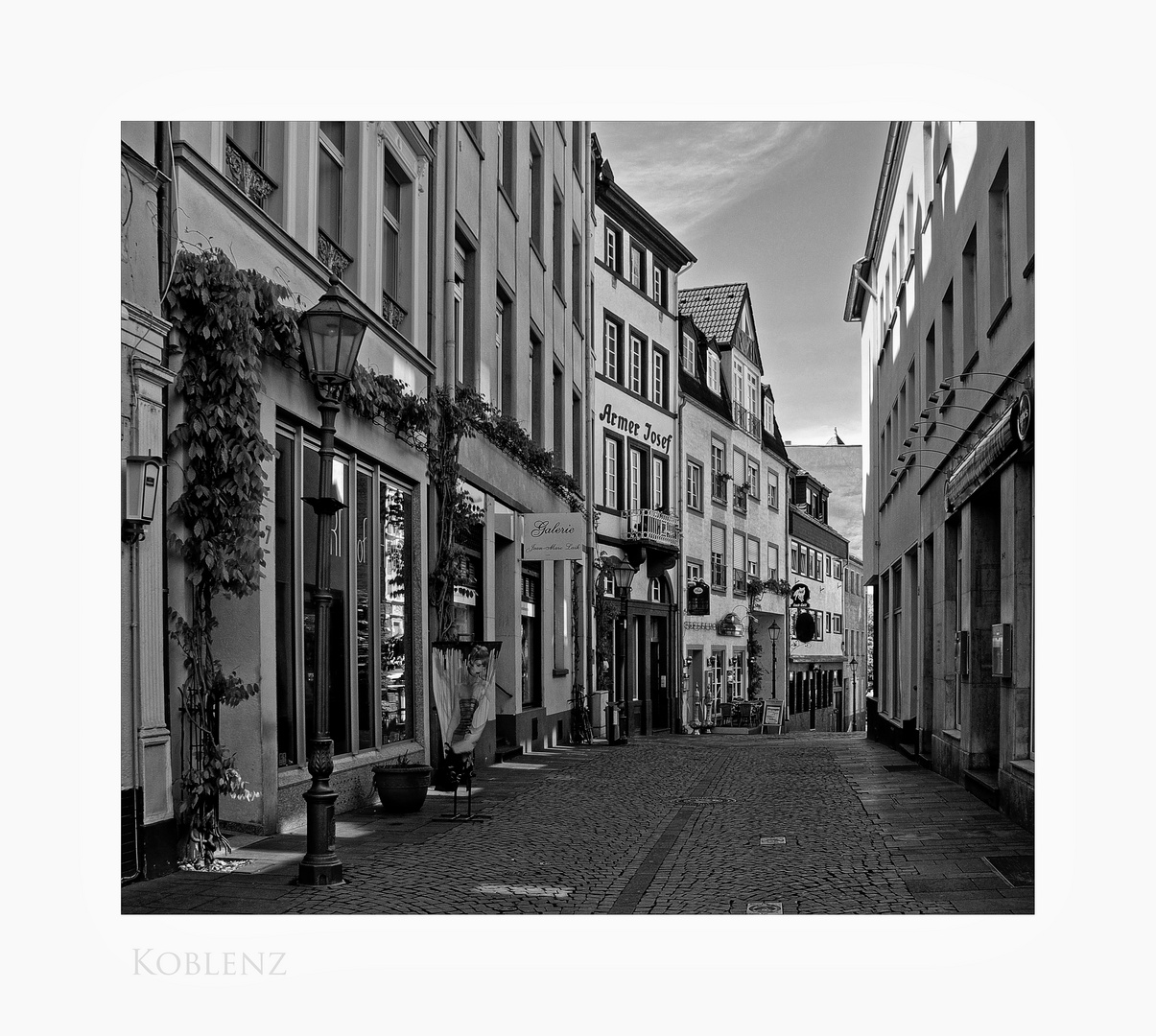 Mosel - Impressionen " Koblenz - eine der vielen schönen kleinen Gassen...."