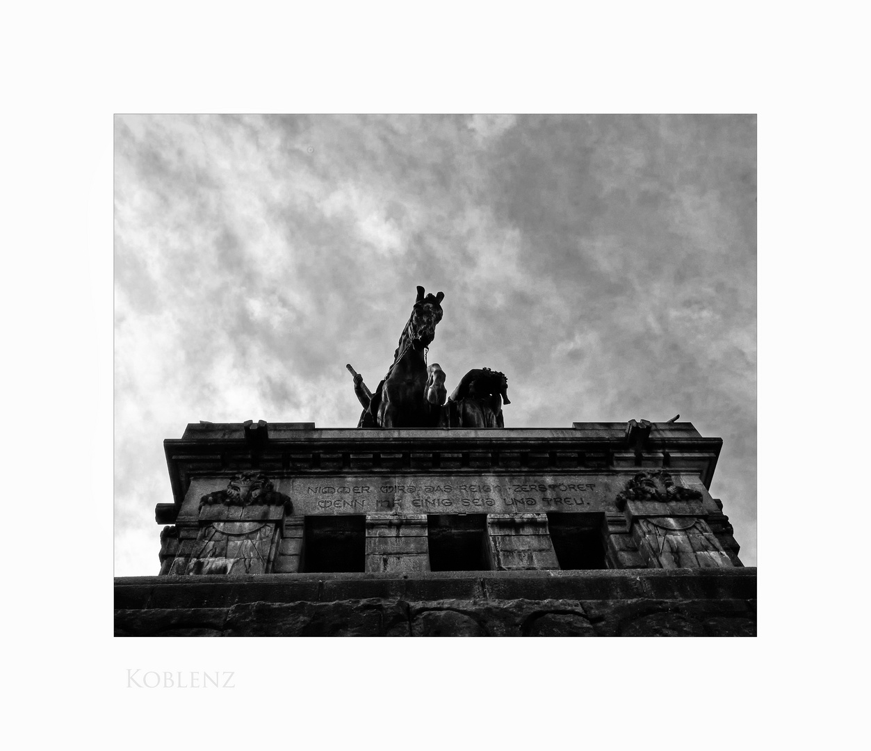 Mosel - Impressionen " Koblenz - Kaiser-Wilhelm I. - Denkmal, aus einer anderen Sicht "