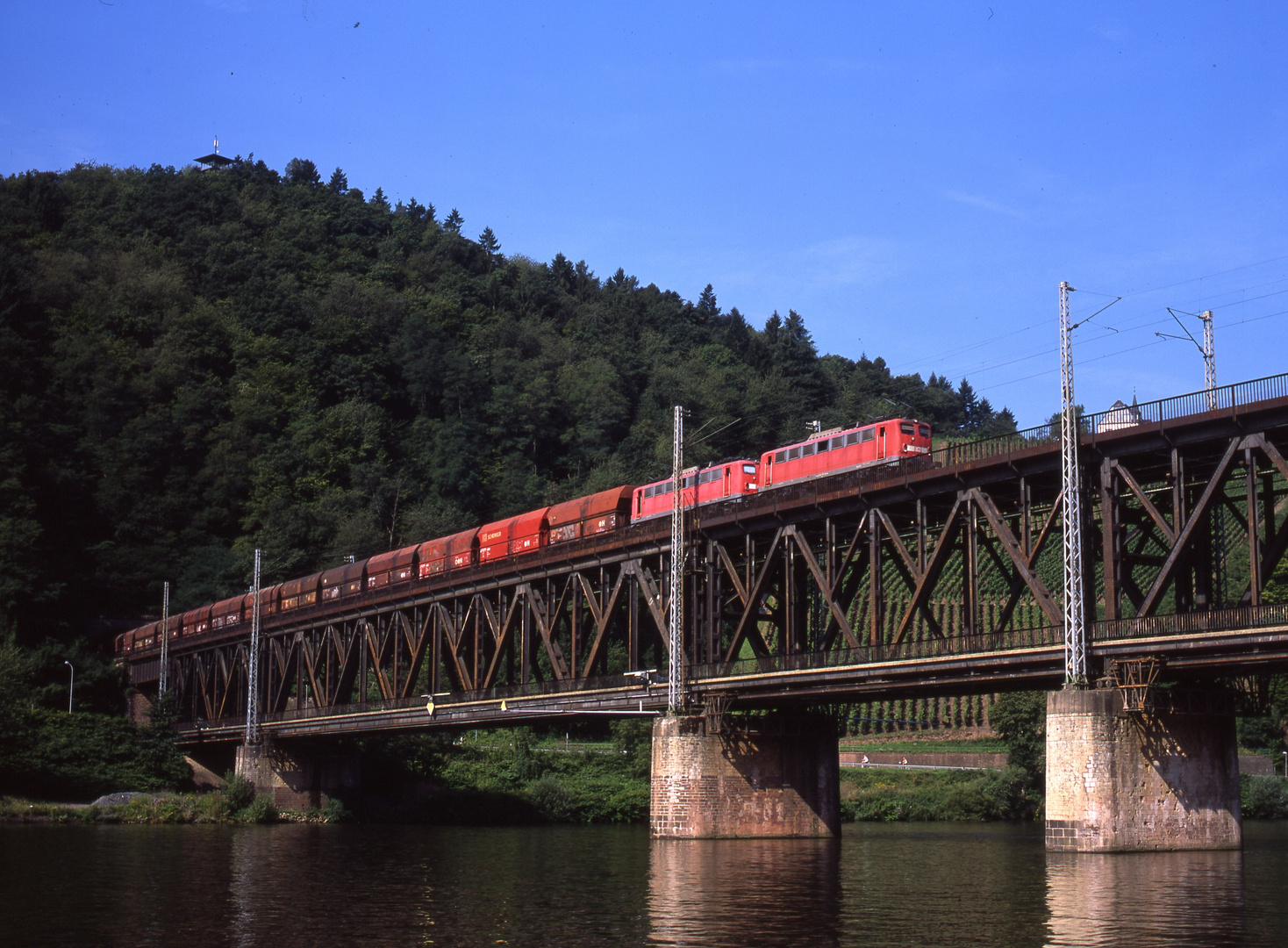 Moselbrücke Bullay mit BR 140