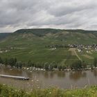 Moselschleife in Beilstein mit Burg Metternich