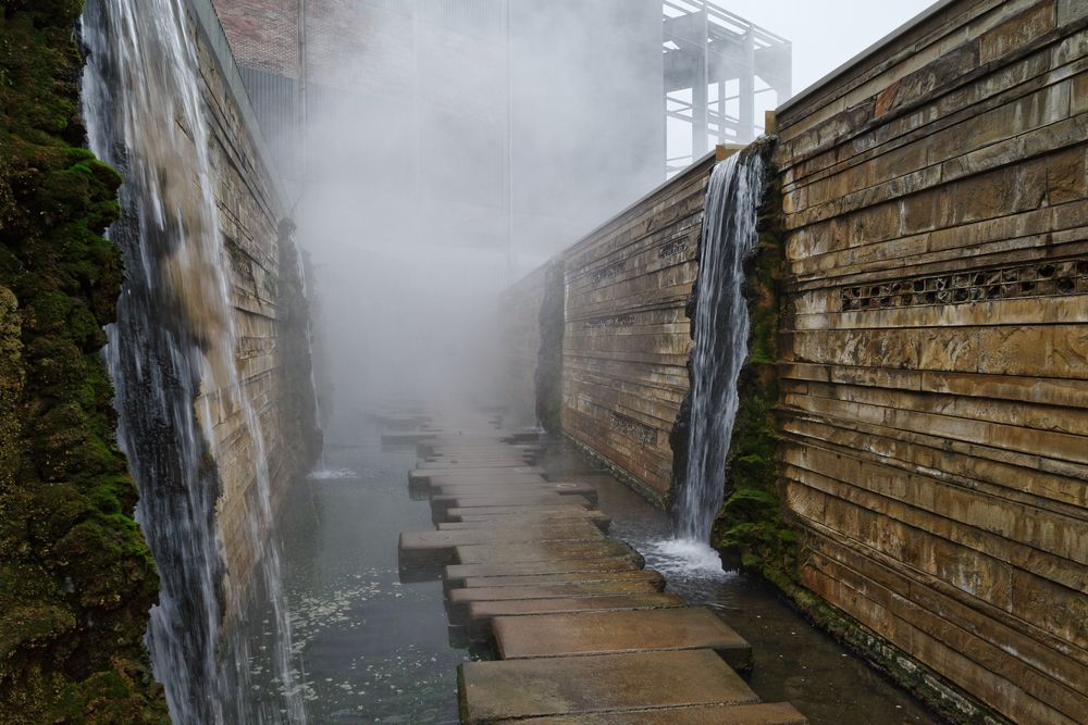 Mosesgang in den Wassergärten Landsweiler-Reden unter Dampf (2)