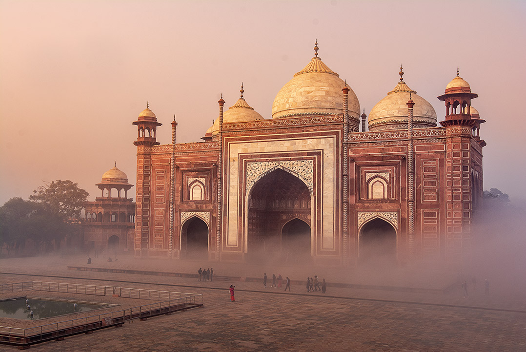 Mosque at Taj Mahal