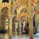 Mosque - catherdale de Cordoue , interieur 1