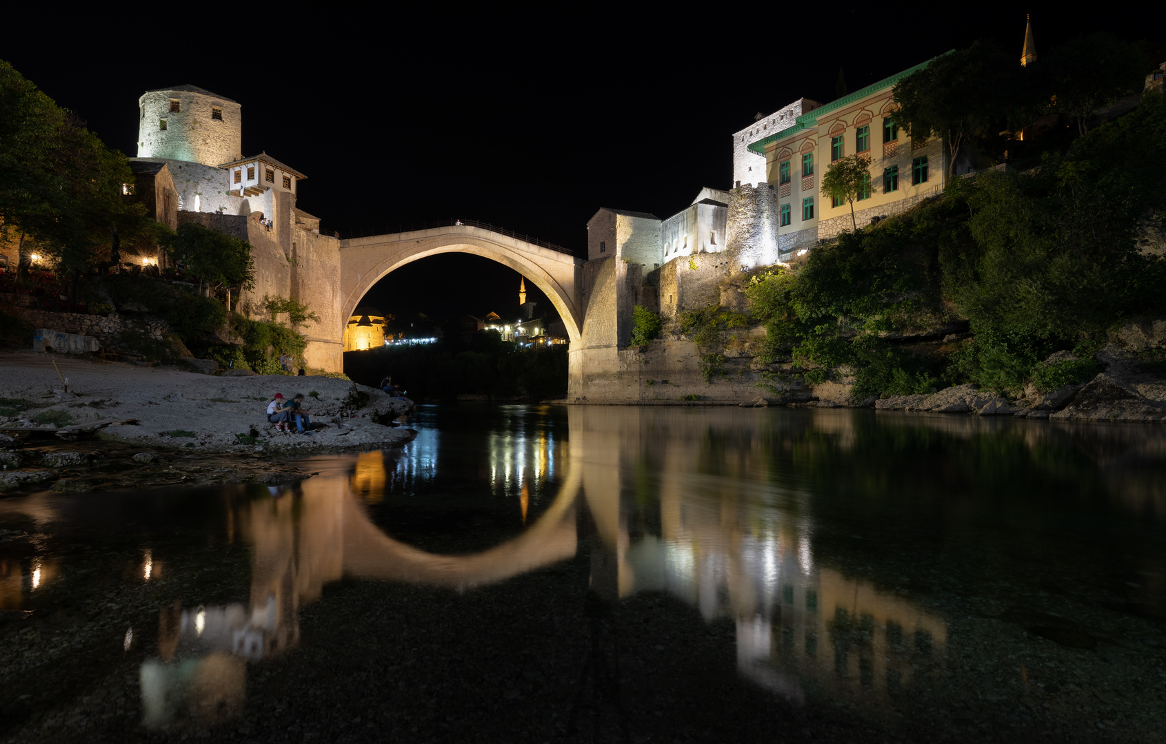 Mostar bei Nacht...