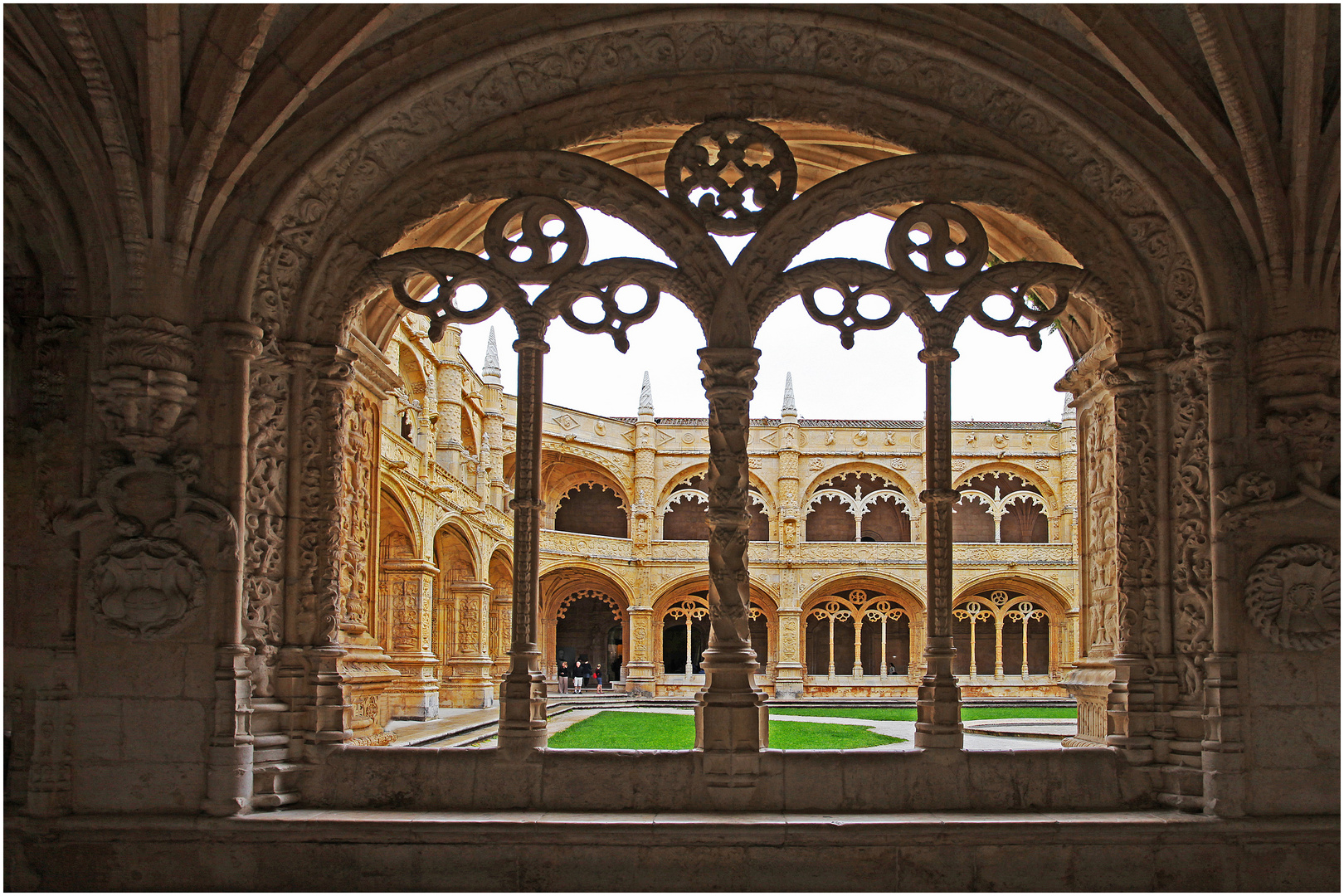 MOSTEIRO DOS JERONIMOS